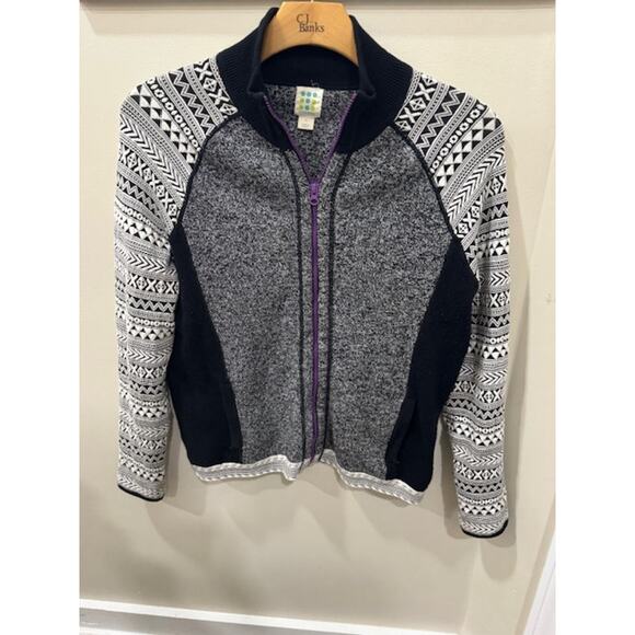 Title Nine Full Zip Sweater - Picture 1 of 2